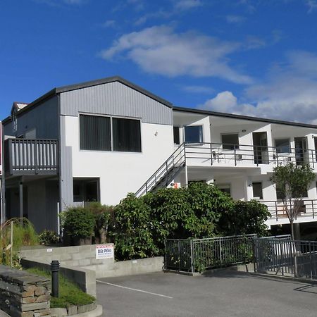 Caples Court Motel & Apartments Queenstown Buitenkant foto