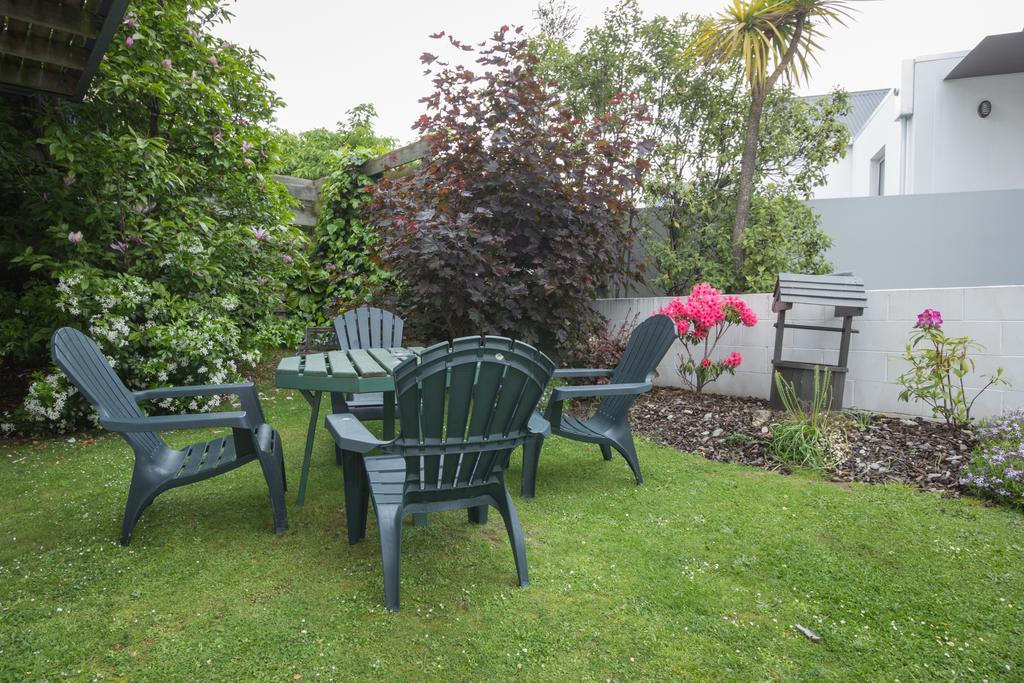 Caples Court Motel & Apartments Queenstown Kamer foto