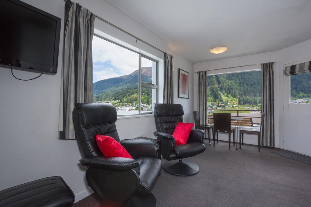 Caples Court Motel & Apartments Queenstown Kamer foto
