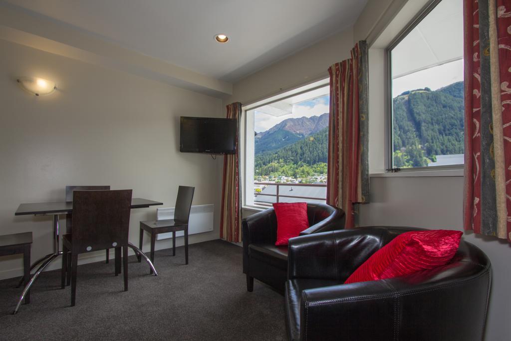 Caples Court Motel & Apartments Queenstown Kamer foto