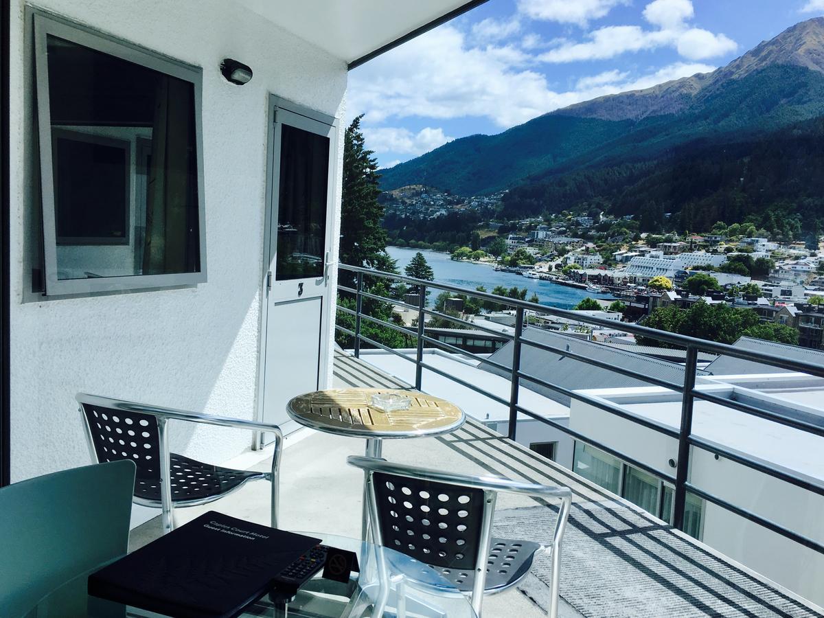 Caples Court Motel & Apartments Queenstown Buitenkant foto