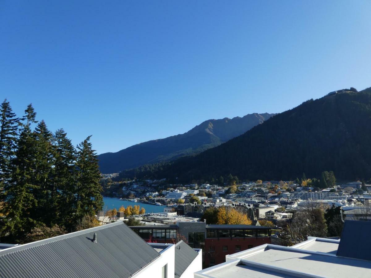 Caples Court Motel & Apartments Queenstown Buitenkant foto